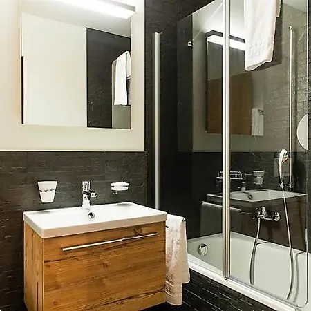 Sleeps 6 Wifi Apartamento