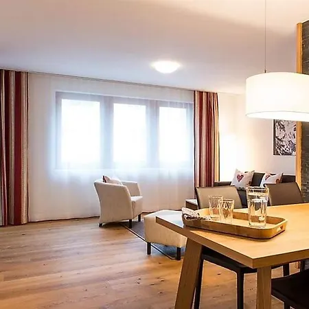 Sleeps 6 Wifi